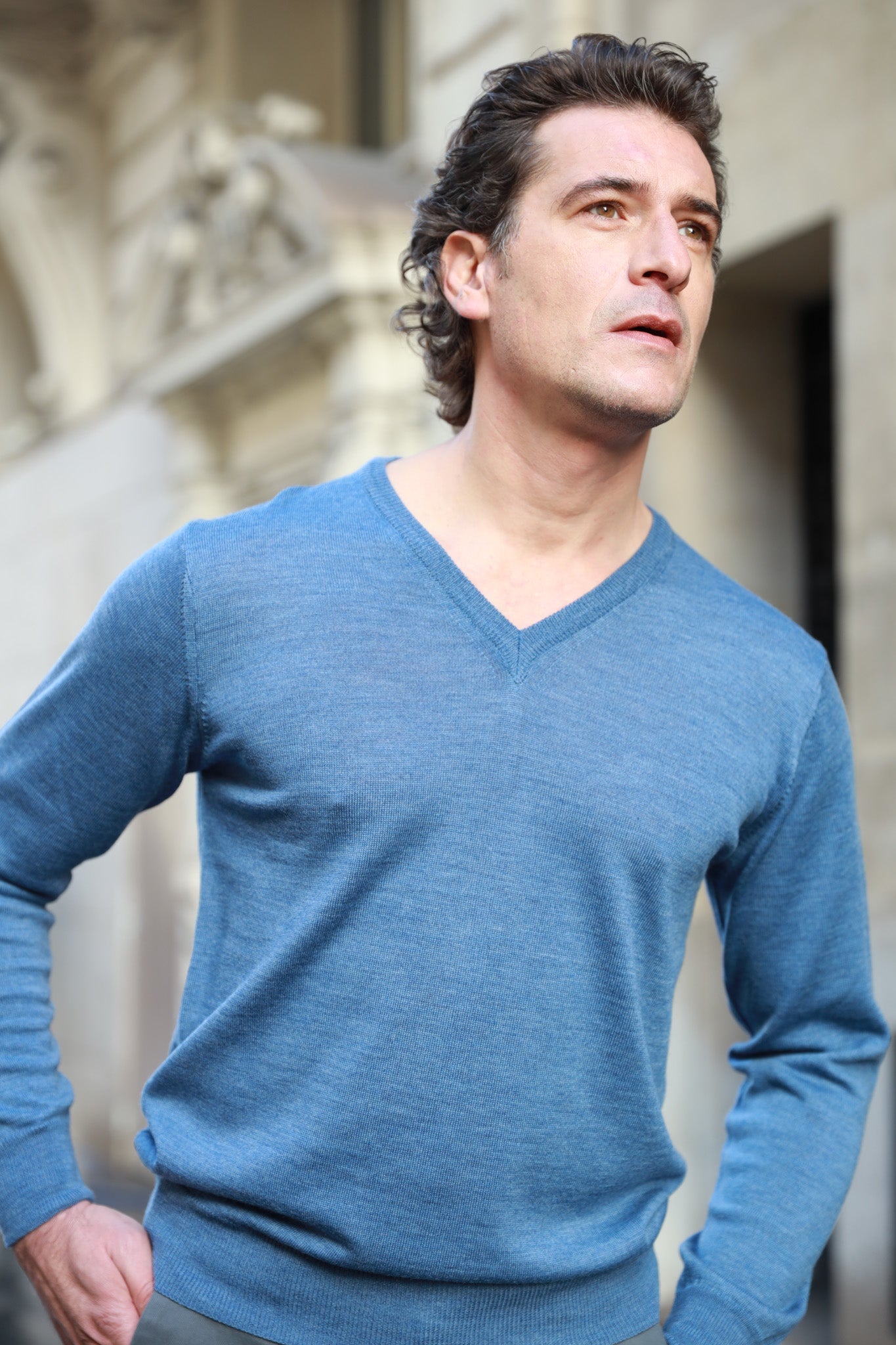 Alban v neck sweater in merino wool Jeans