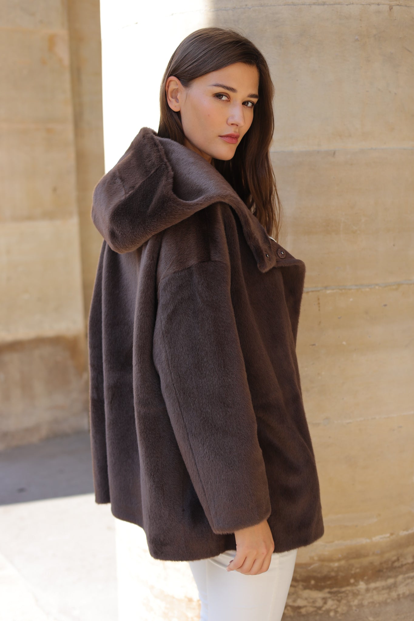 Manteau Romane en eco fourrure - Marron-MANTEAU FEMME-Curling-Paris