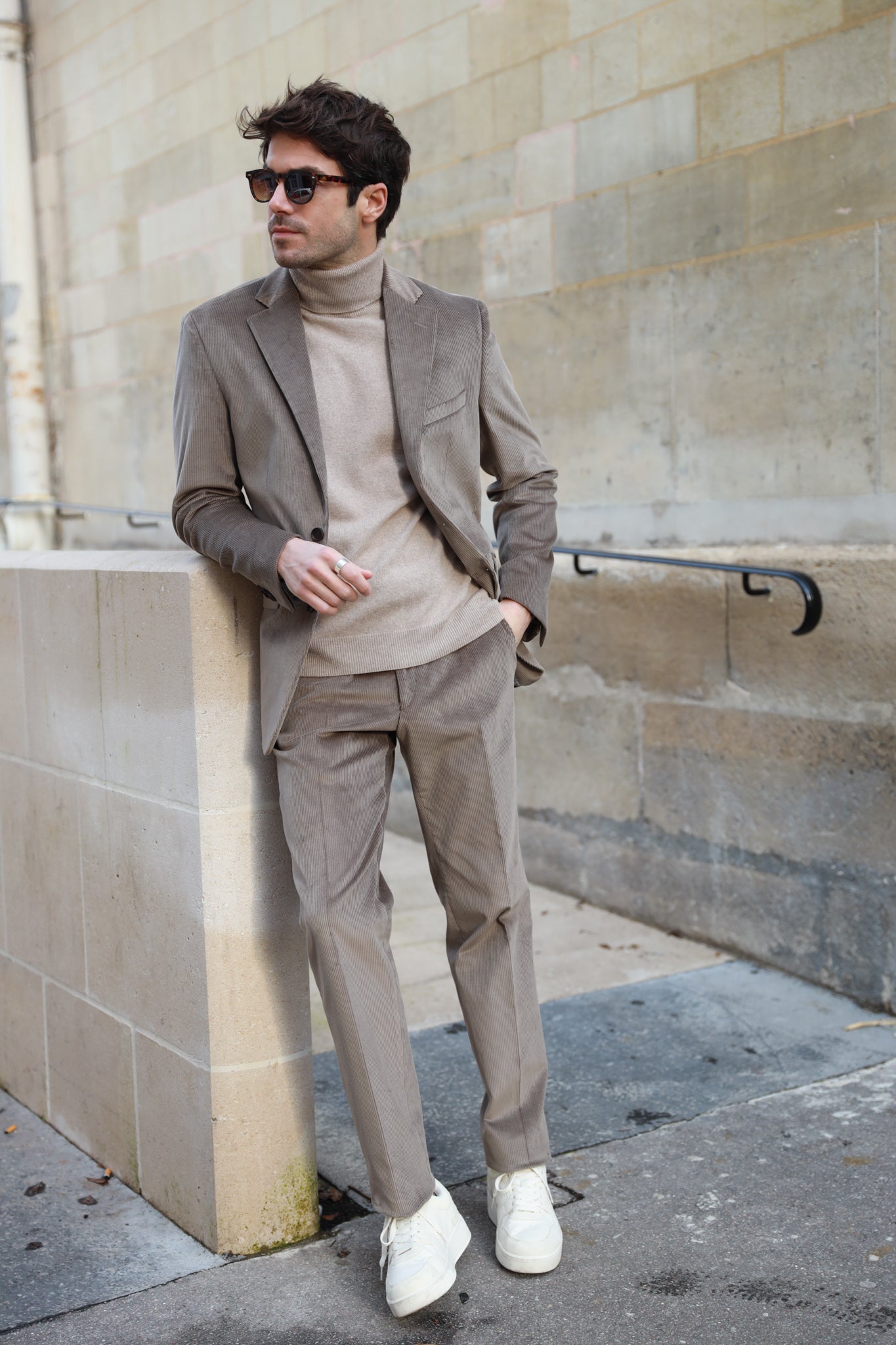 Pantalon de ville homme Segal en velours c tel greige Curling Paris